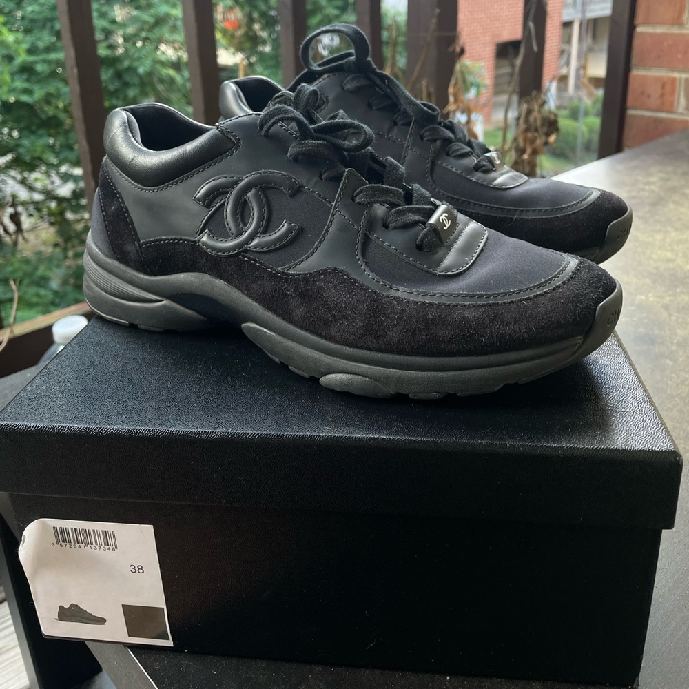 Chanel CC Logo Runners Triple Black Sneakers
